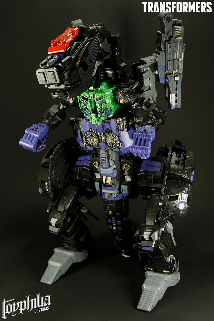 transformers titan class trypticon