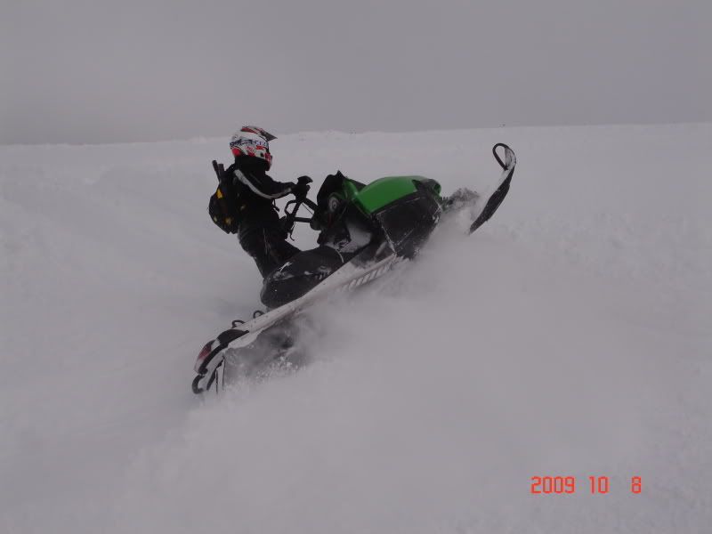 Sleds075.jpg