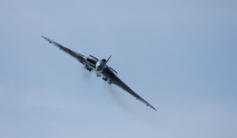 http://i62.photobucket.com/albums/h110/timuss/Shoreham%20Airshow%202009/IMG_0337_1_1.jpg