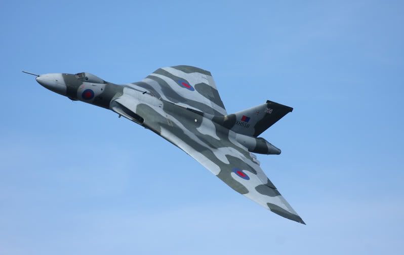 http://i62.photobucket.com/albums/h110/timuss/Shoreham%20Airshow%202009/IMG_0921_1_1.jpg