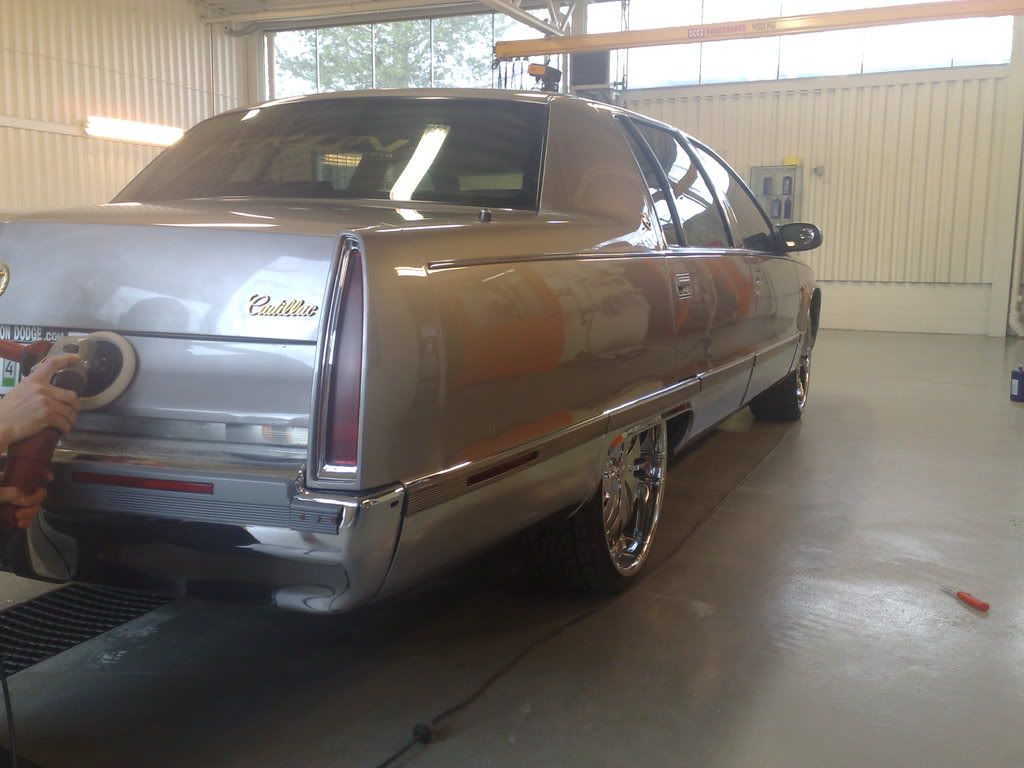 http://i62.photobucket.com/albums/h112/multimedia-import/Cadillac/20080511281.jpg