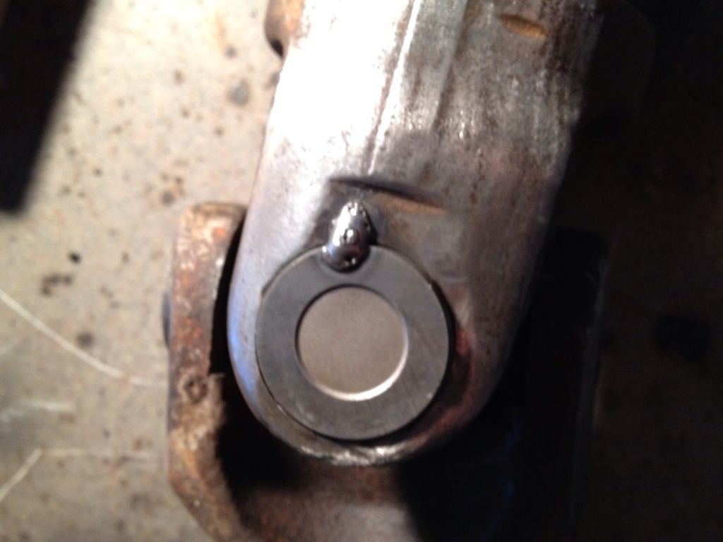 Replaced the U Joint on Dana 30 axle shaft JKOwners Forum