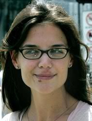 Katie Holmes Mouth on Had Those Gross Liesons Around Her Mouth And Nose Eek