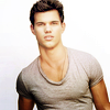 Taylor Lautner Pictures, Images and Photos
