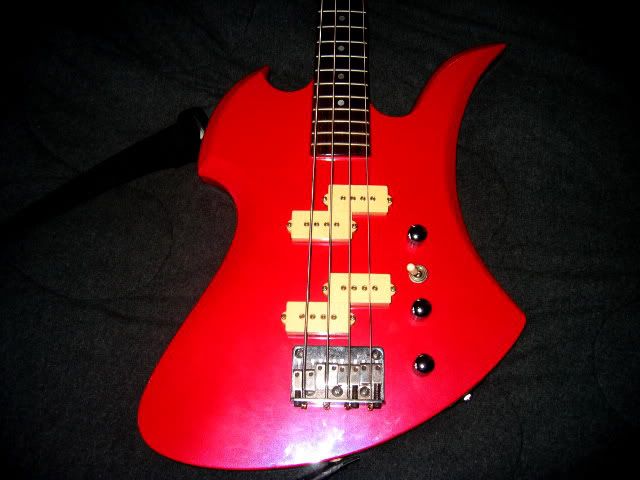 http://i62.photobucket.com/albums/h85/Z62/BCRichBass.jpg