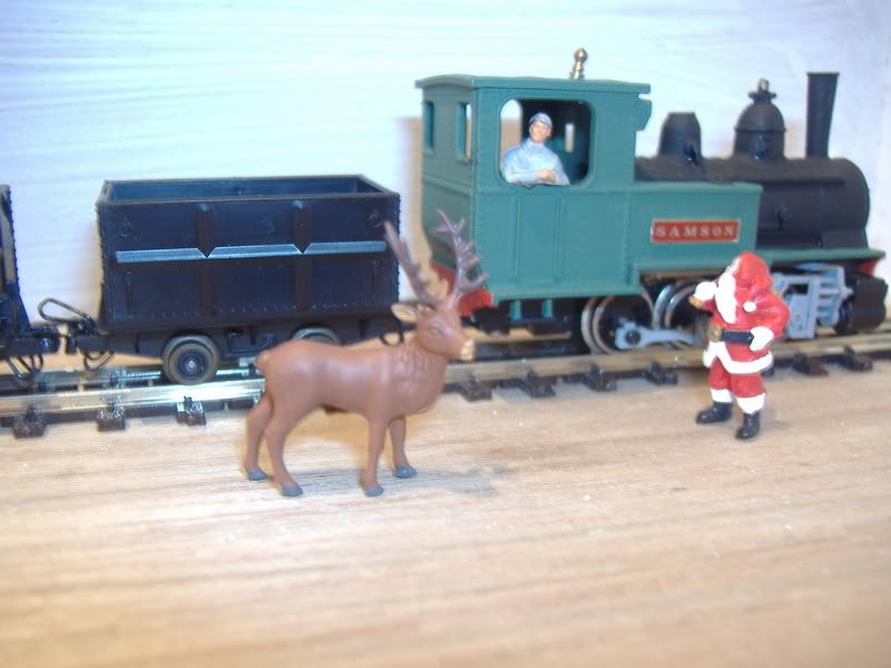 009 narrow gauge buildings