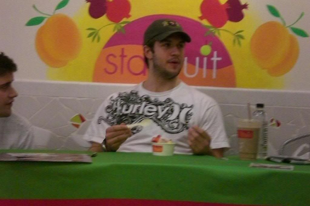 ChicagLOL Blackhawks, The Day I met Brent Seabrook ChicagLOL Blackhawks, The Day I met Brent Seabrook