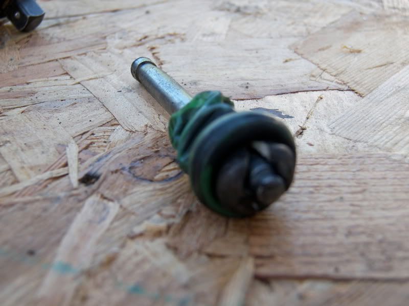 Clutch slave cylinder question/problem VW Vortex Volkswagen Forum