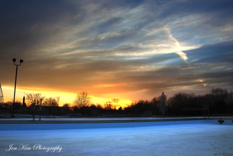 IMAGE: http://i62.photobucket.com/albums/h97/exodusfman800/FrozenPool-1.jpg