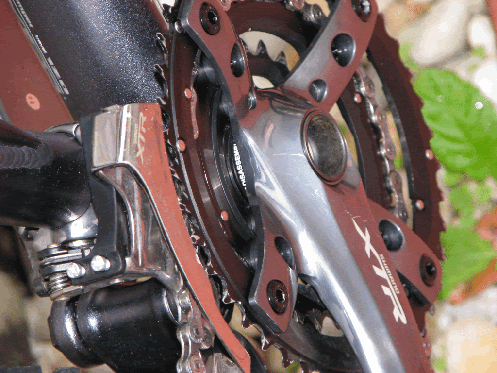 Here's a few of the 2005 S-Works FSR 120, after I moved all of the kit over  to this frame: