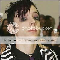 http://i62.photobucket.com/albums/h93/321-/billyicon.jpg