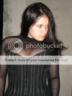 http://i62.photobucket.com/albums/h96/BlackNight85/DSC02191.jpg